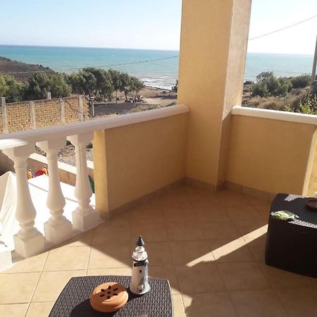 Al Faro Bed & Breakfast Realmonte Bagian luar foto