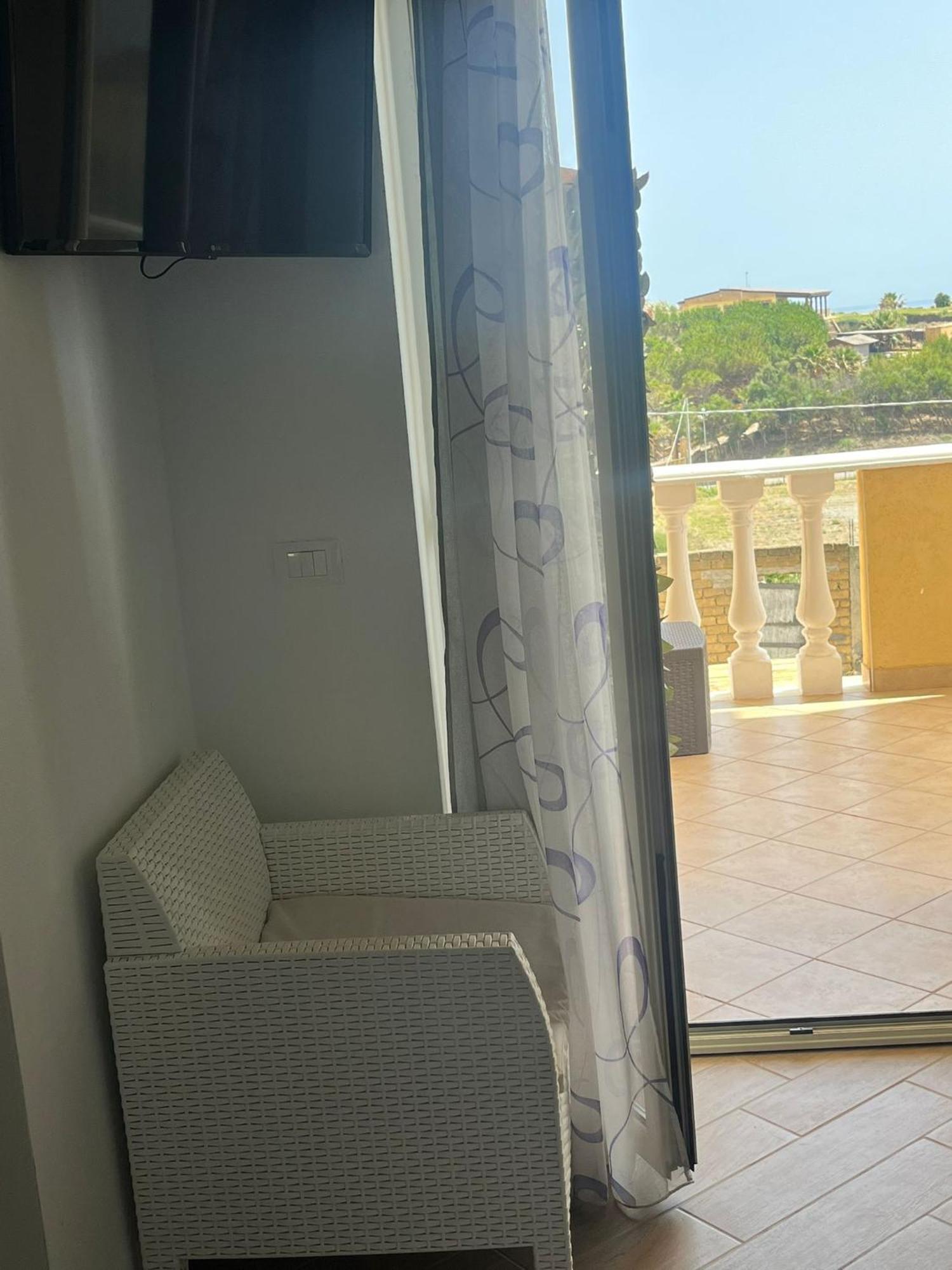 Al Faro Bed & Breakfast Realmonte Bagian luar foto