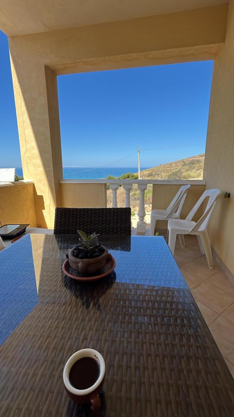 Al Faro Bed & Breakfast Realmonte Bagian luar foto